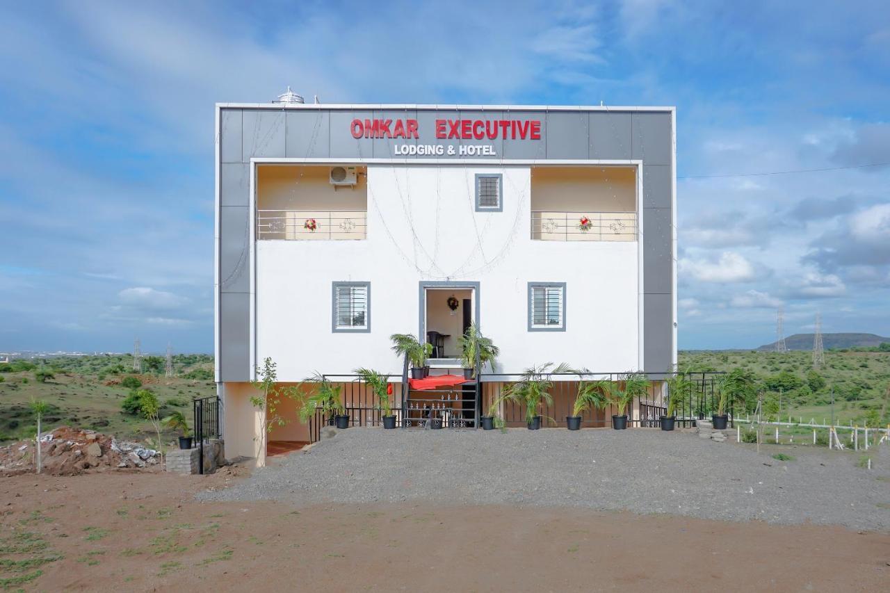 Oyo 81616 Omkar Executive Wagholi Екстер'єр фото